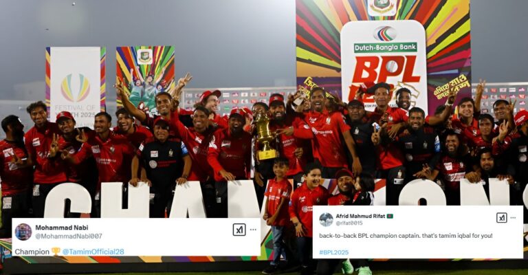 Fortune-Barishal-squad-with-BPL-trophy-2.jpg